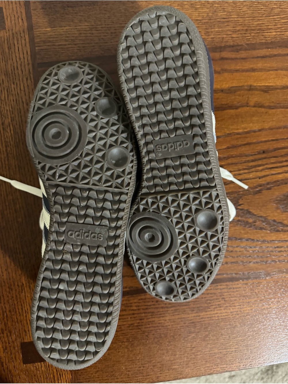 Navy blue sambas - Picture 4 of 4